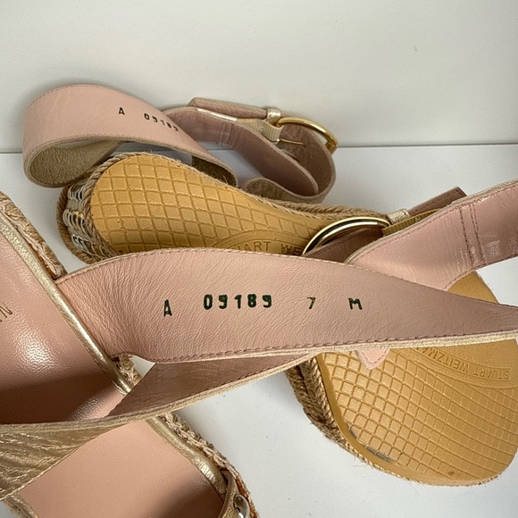 Stuart Weitzman‎ Gold Metallic Studded Espadrille Wedge Sandals 7M - Picture 14 of 15